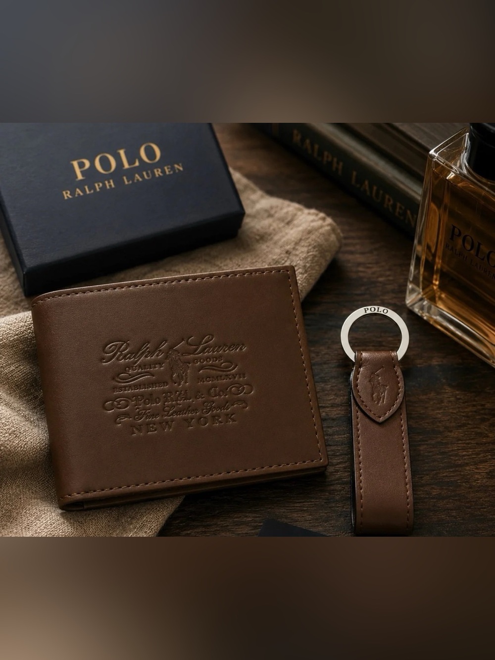 Ralph Lauren Heritage Brown Leather Wallet and Keychain Gift Set
